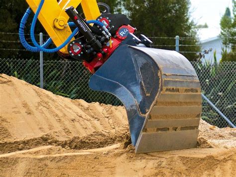 rototilt for mini excavator|rotating head for mini excavator.